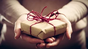 How to Choose Meaningful Gifts That Make a Lasting Impression